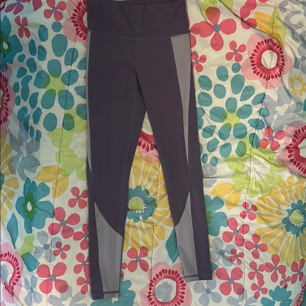 Under Armour dark Purple and light purple Leggings
